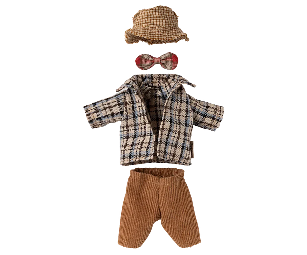 Clothes, Granddad mouse