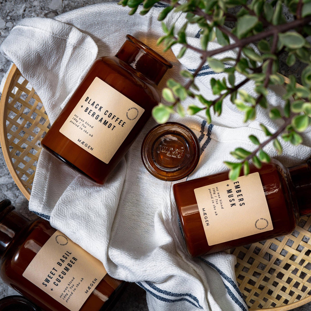 MÆGEN Alchemist Candle: Saltwater & Juniper: 250g - 8.8oz