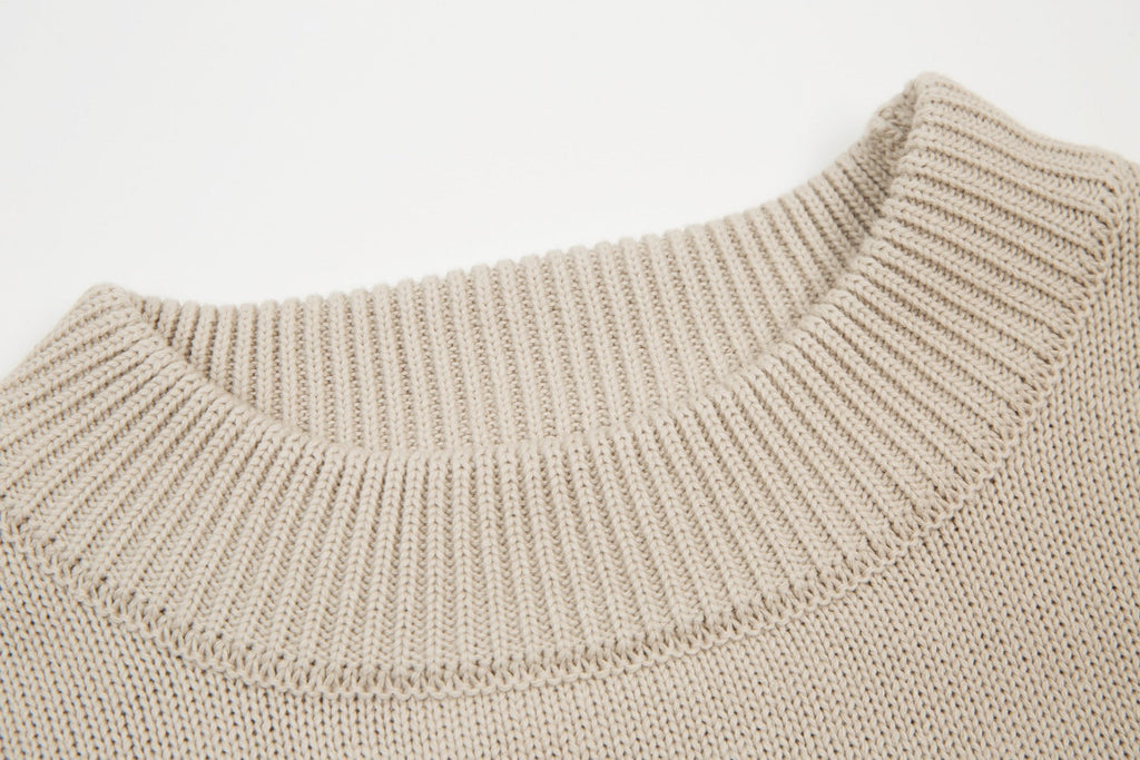 HEART SWEATER CREAM (UNISEX)