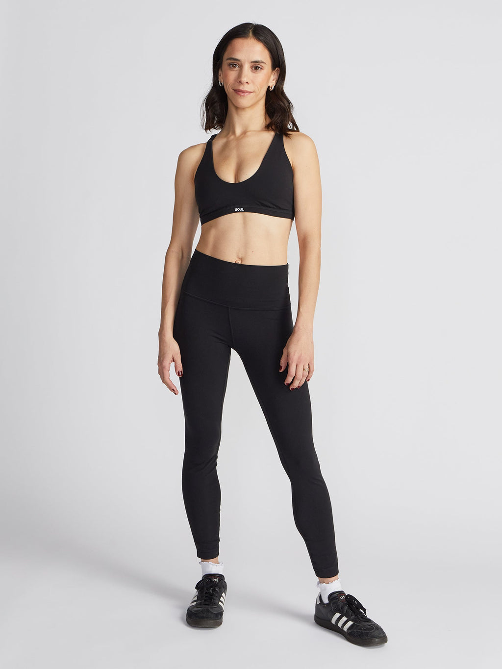 STRAPPY V-NECK BRA