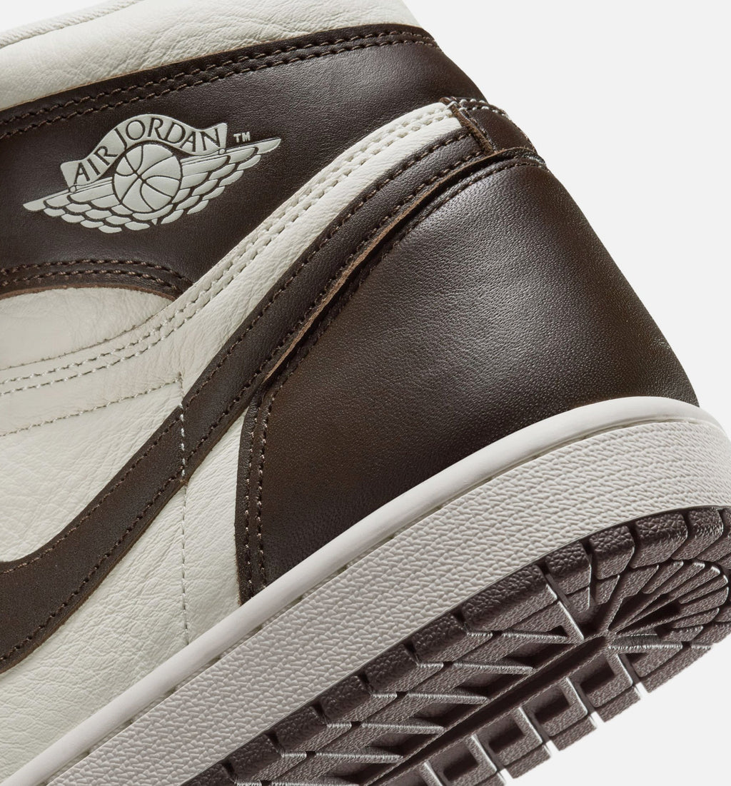 Air Jordan 1 Retro High OG Women's Lifestyle Shoe - Baroque Brown/Light Madder Root/Sail