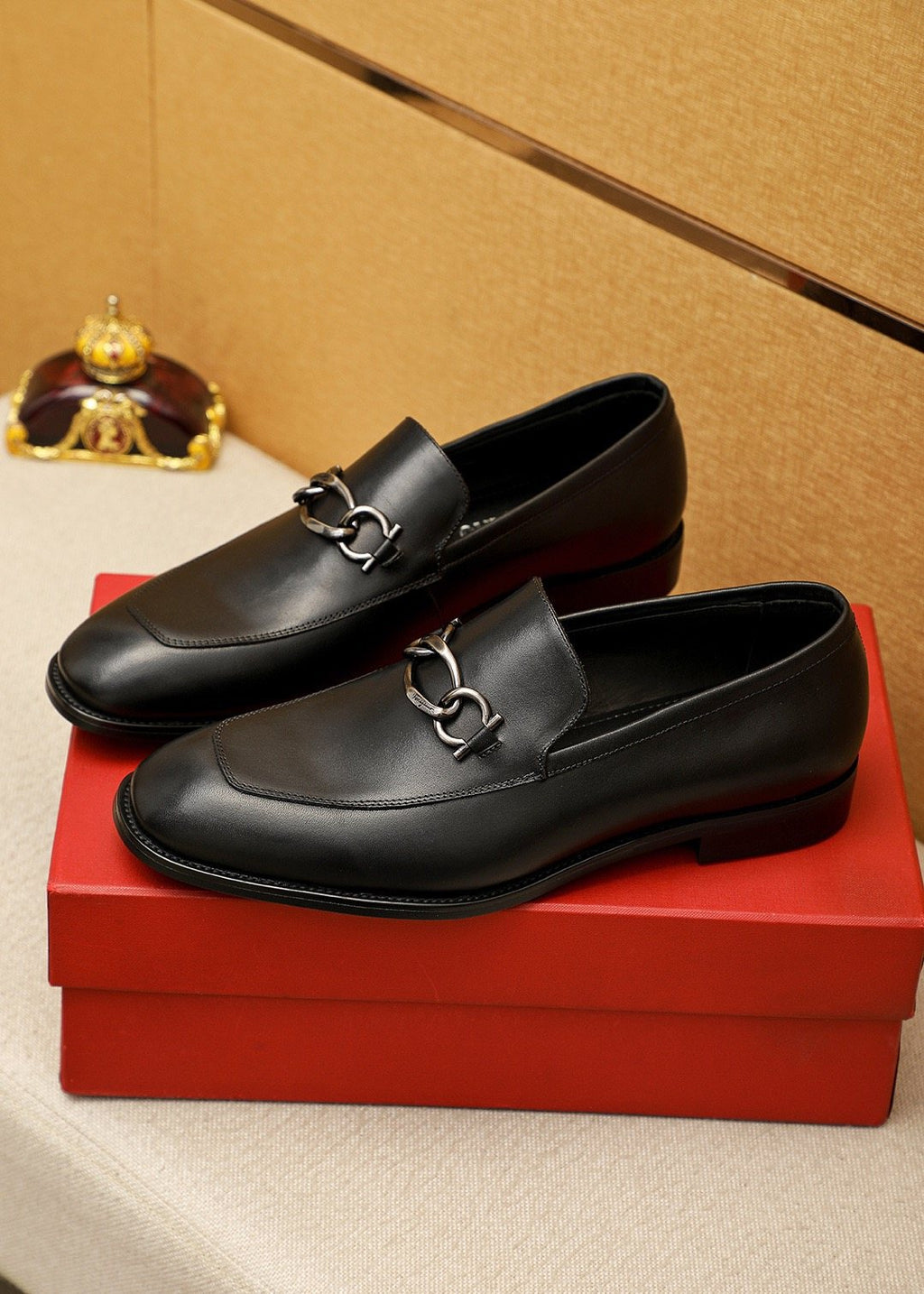 Ferragamo Men's Black Bit Loafers - Metal Bit Vamp Detail