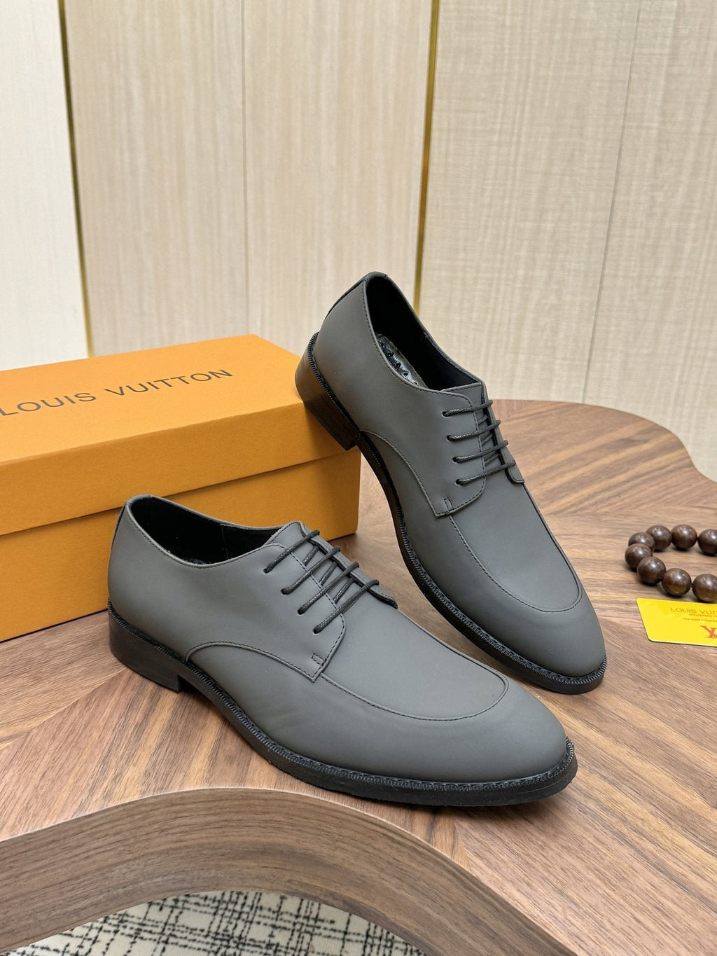 Louis Vuitton Plain-Toe Lace-Up Shoes
